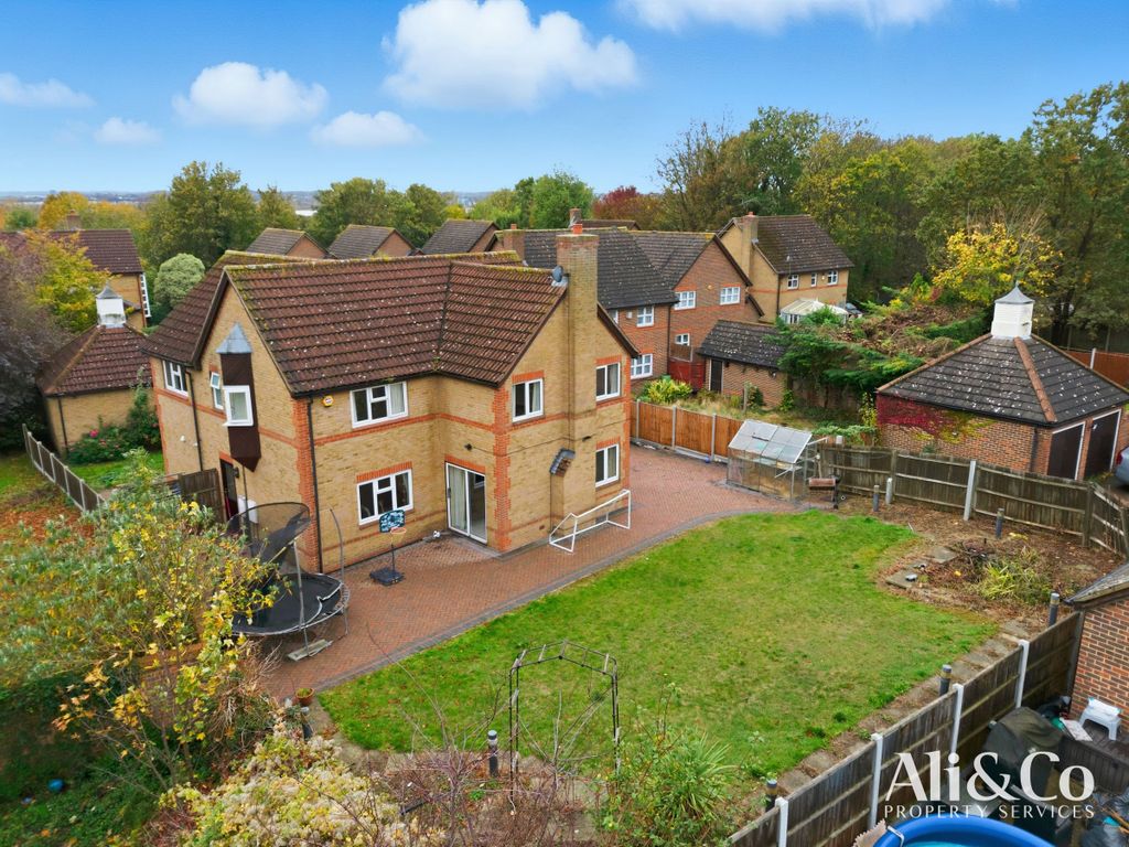 Property photo 3 of 29