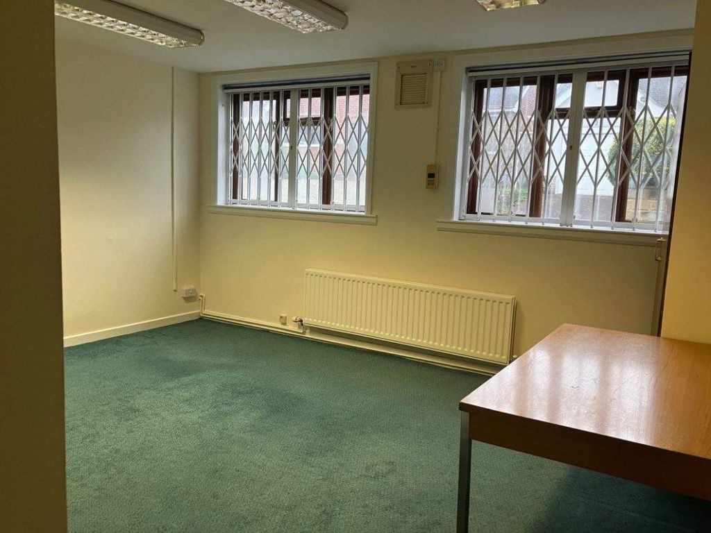 Property photo 2 of 4