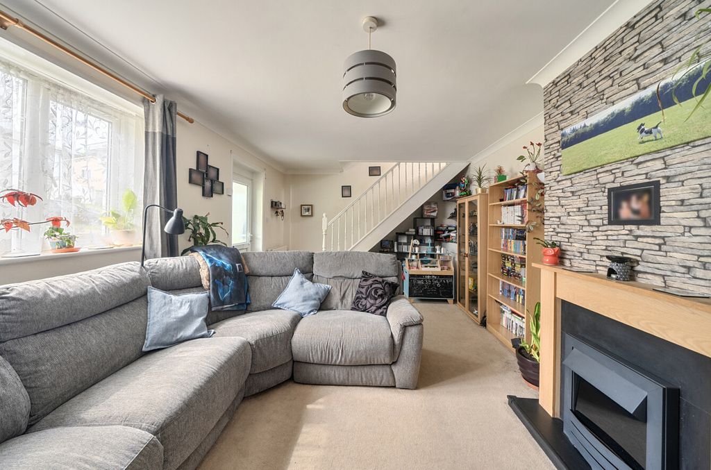 Property photo 2 of 13 1466649-10-6A19c0...