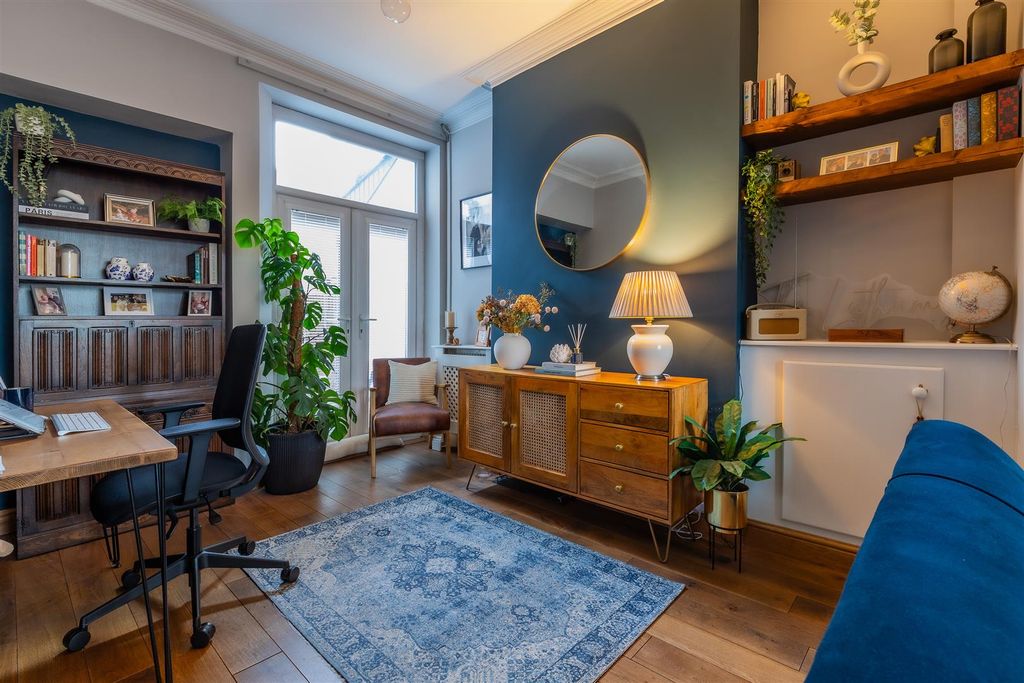 Property photo 3 of 23 10-2.Jpg