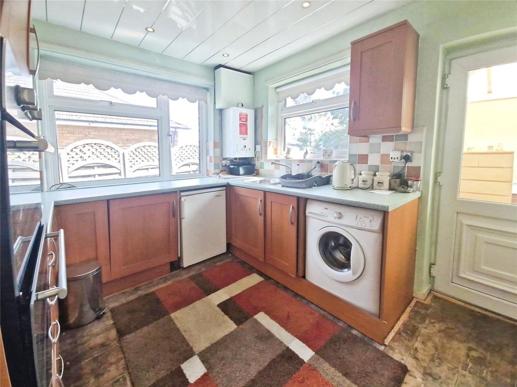 Property photo 3 of 14 Picture No. 02
