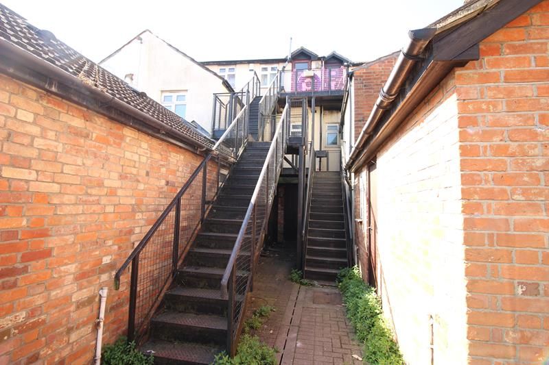 Property photo 1 of 6 External