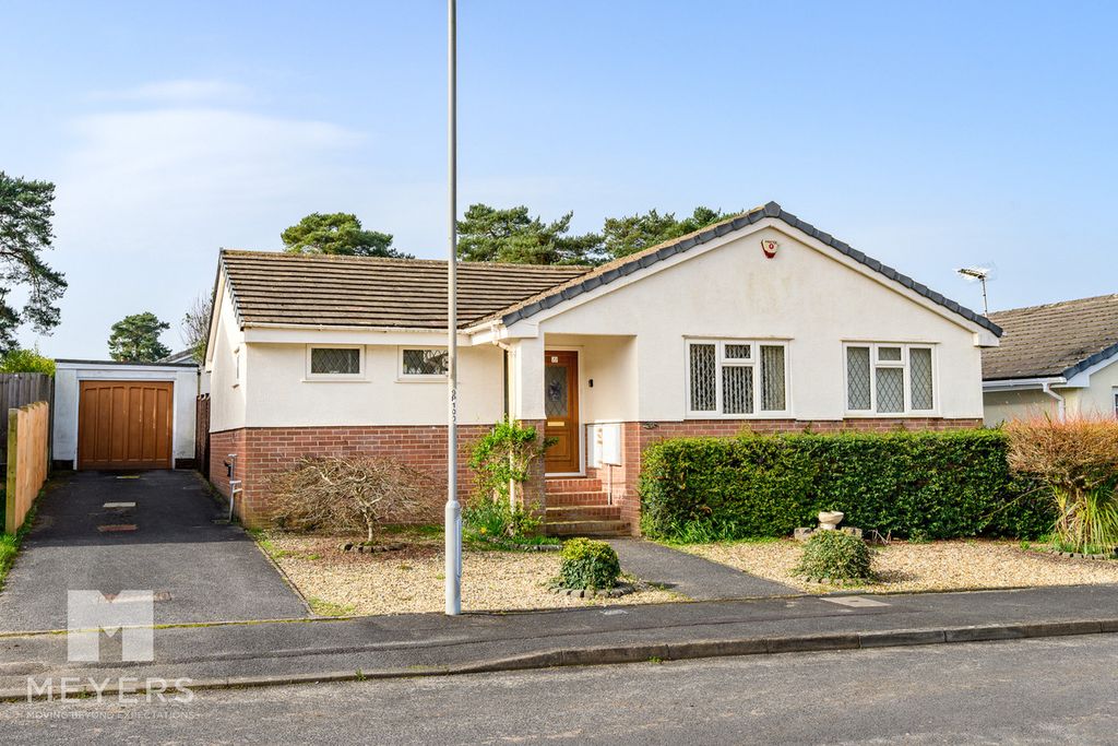 Property photo 1 of 21