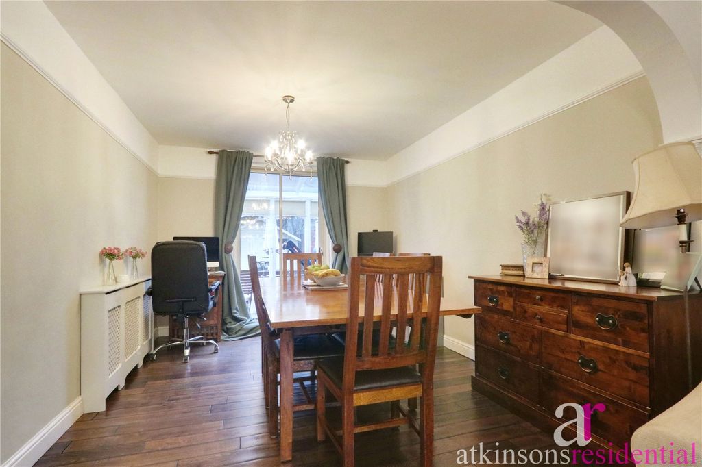 Property photo 3 of 15 Picture No. 20