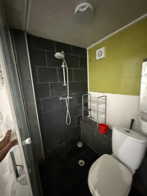 Property photo 3 of 4