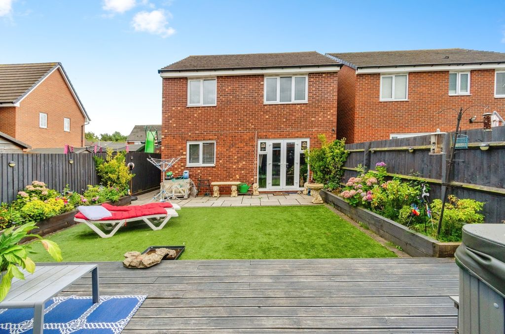 Property photo 1 of 17 Photo