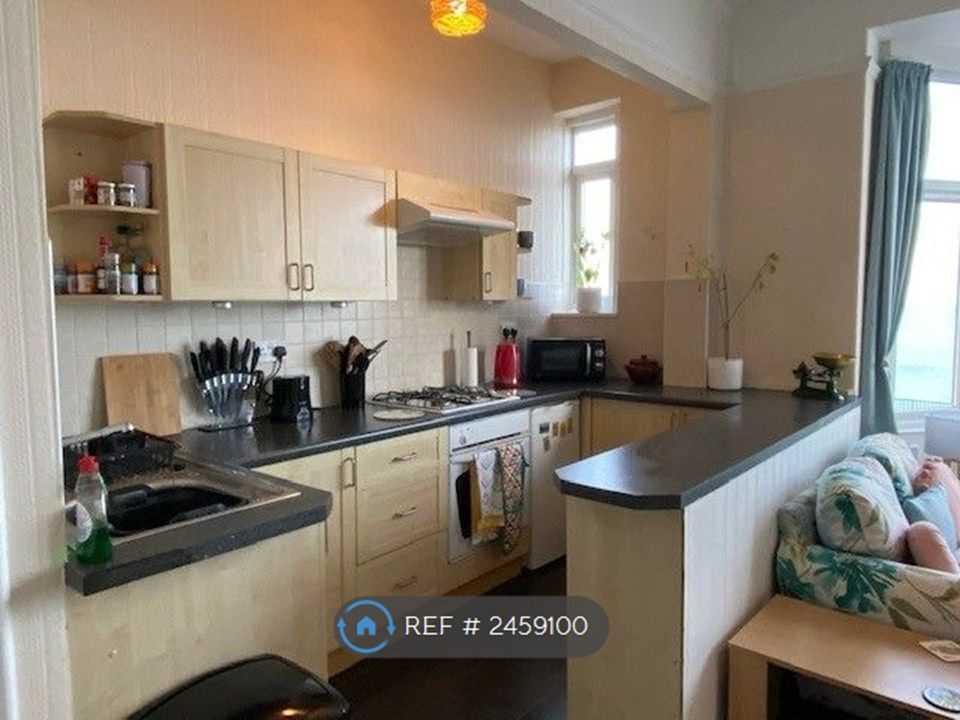 Property photo 2 of 3