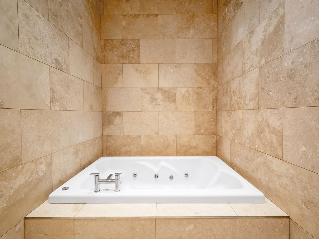Additional image 9 of 5 bed detached house for saleMerlin Way, Mickleover, Derbyshire DE3