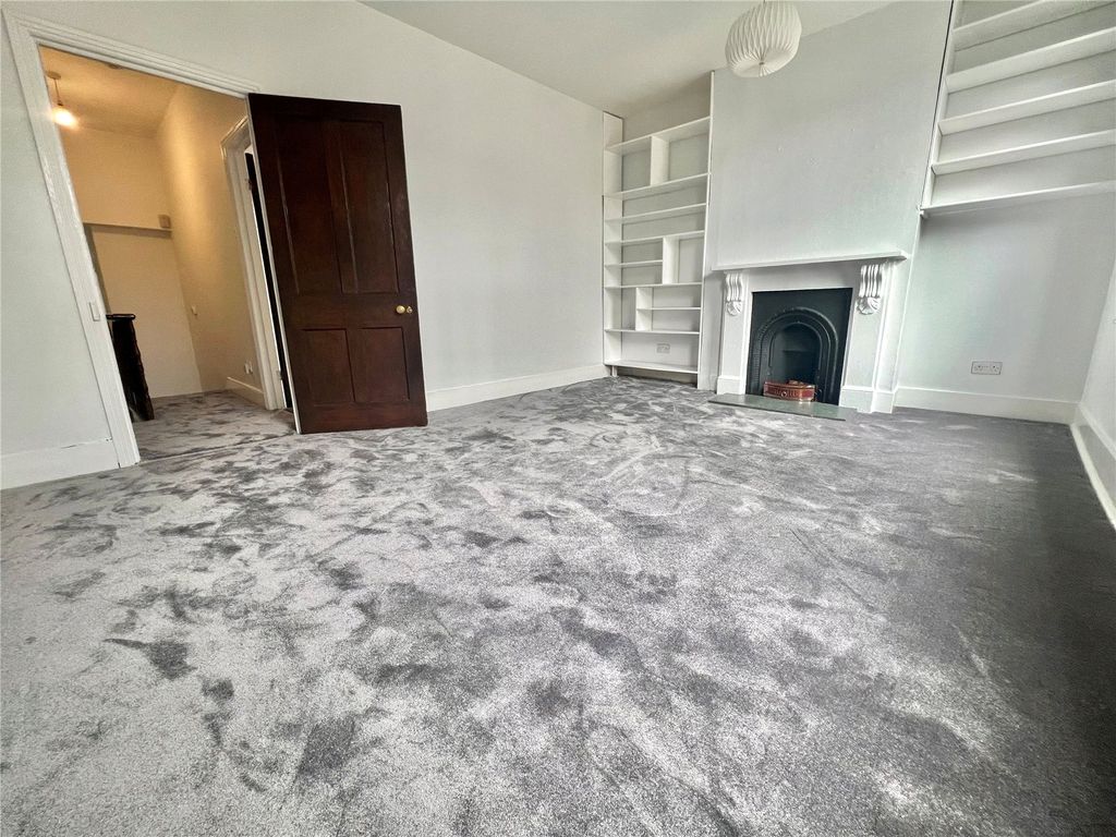 Property photo 2 of 10 Picture No. 43