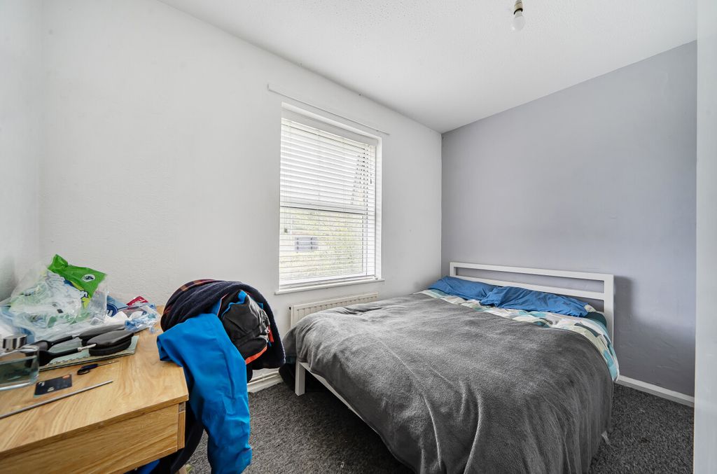 Property photo 3 of 10 1434470-9-69c2839...