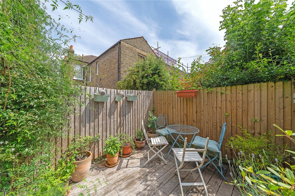 Property photo 3 of 11 Picture No. 07