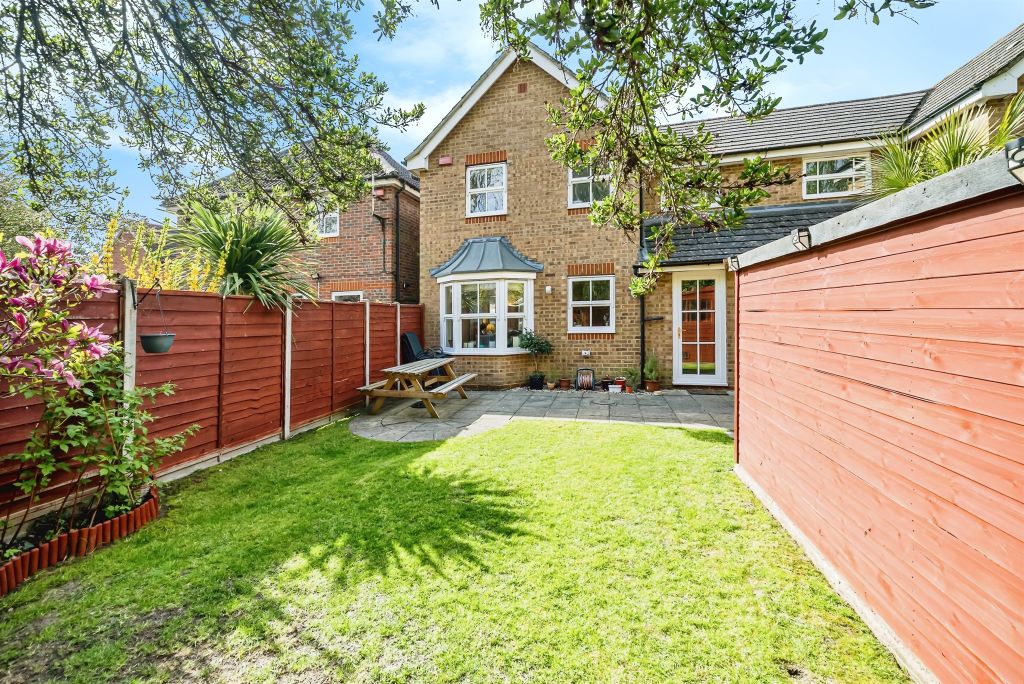 Property photo 1 of 17