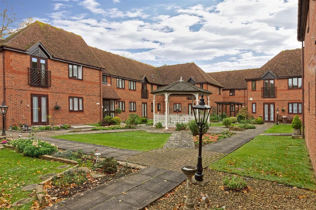 Property photo 1 of 9 The Courtyard Exterior.Jpg