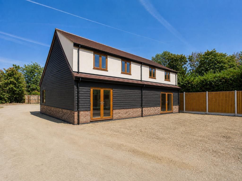 Property photo 2 of 7