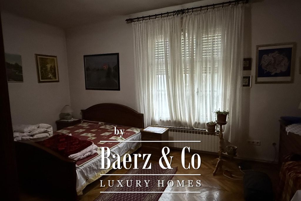 Property photo 2 of 3