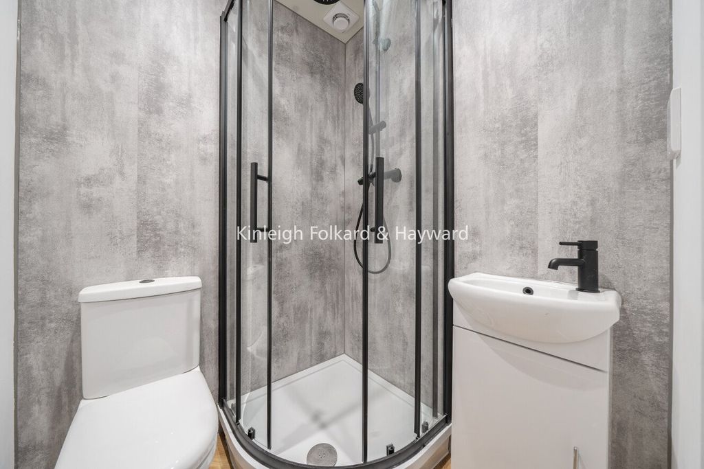 Property photo 3 of 7 Picture No. 09