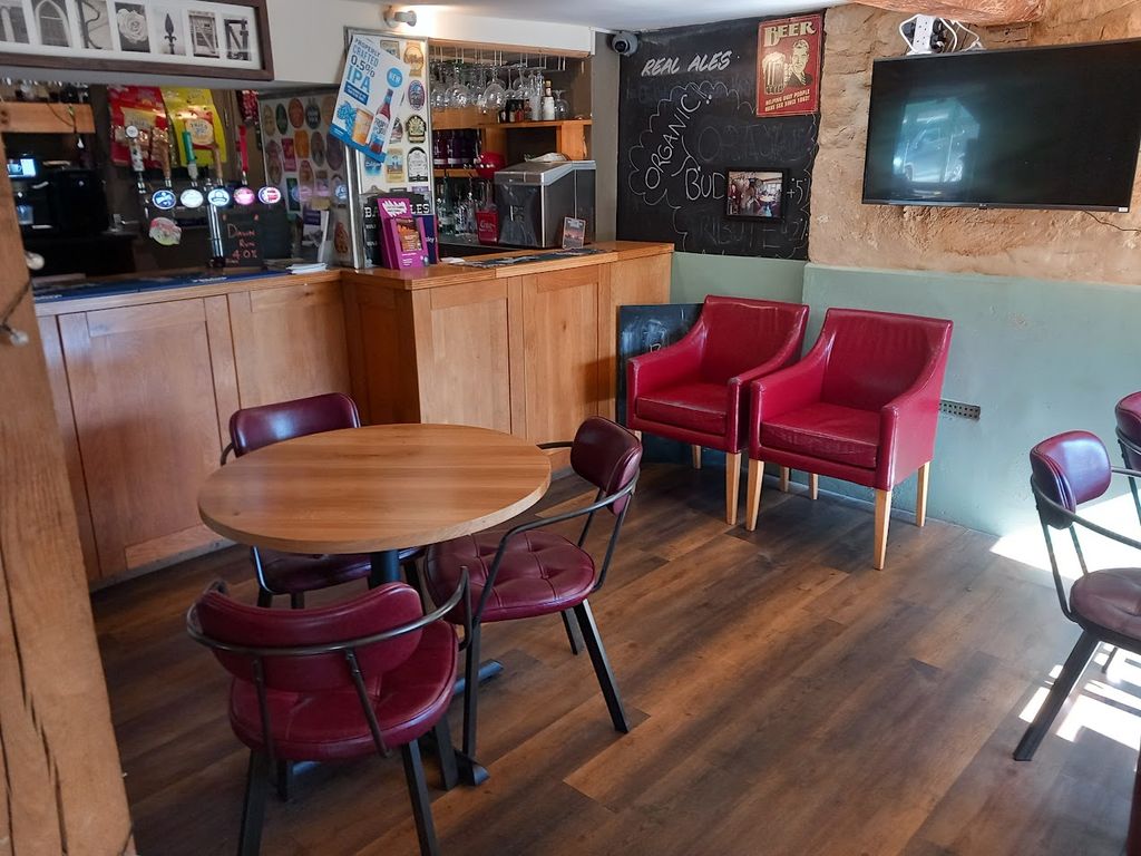 Property photo 3 of 18