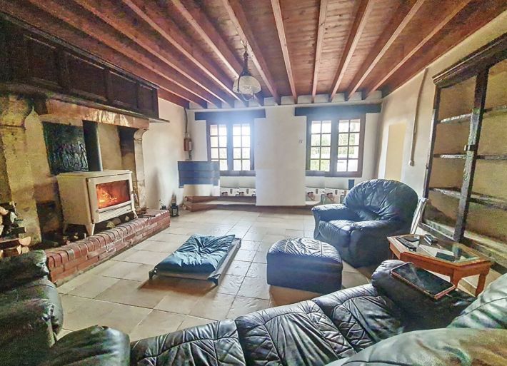 Property photo 3 of 20