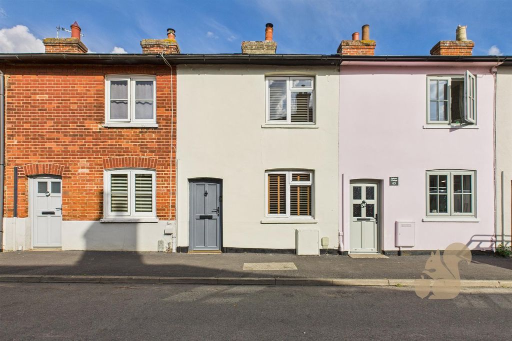 Property photo 1 of 14 Front