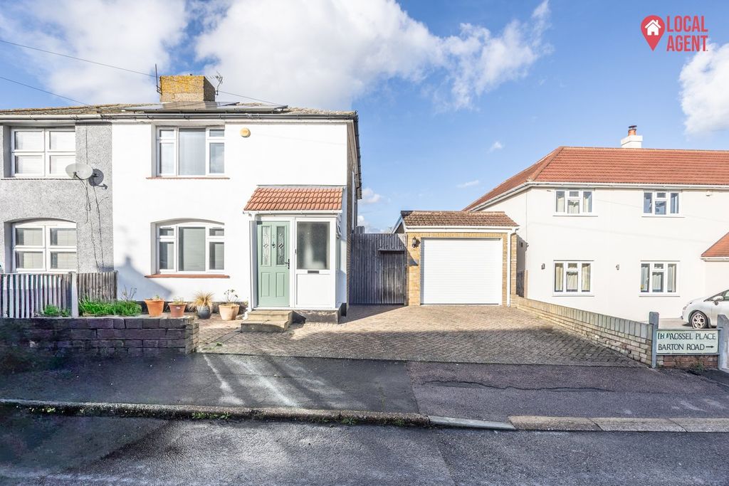 Property photo 1 of 26