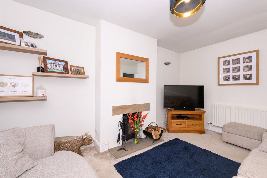 Property photo 3 of 12 Living Room