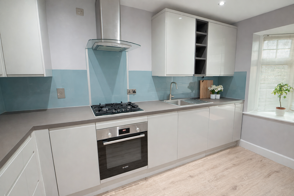 Property photo 1 of 14 Kitchen