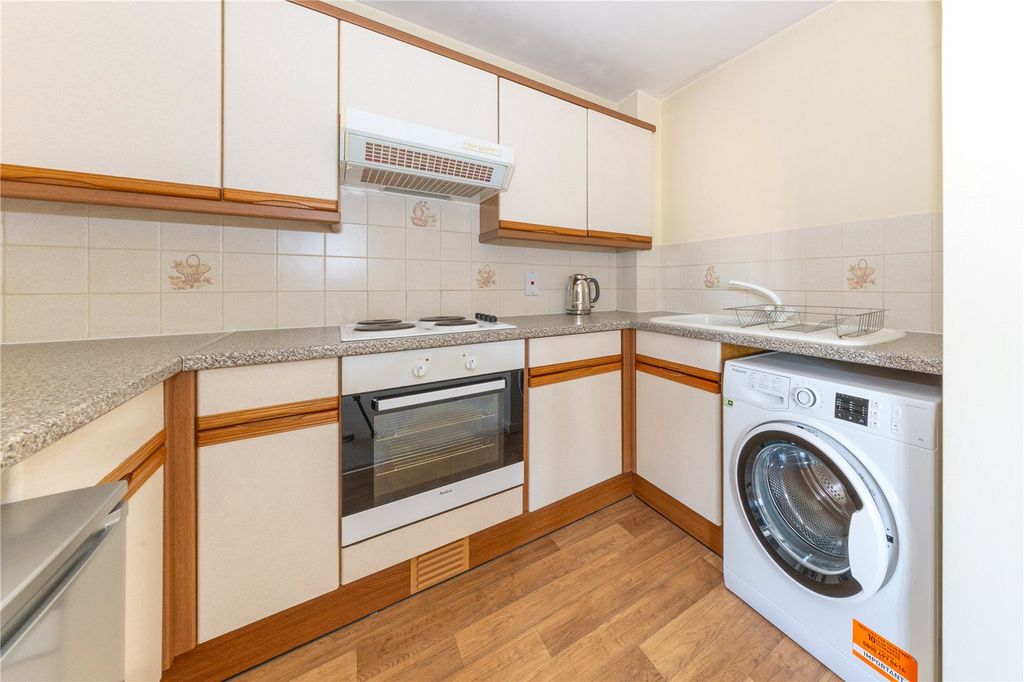 Property photo 3 of 10 Picture No. 07