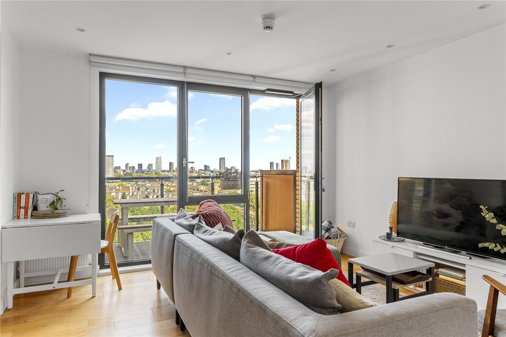 Property photo 1 of 23 Picture No. 26