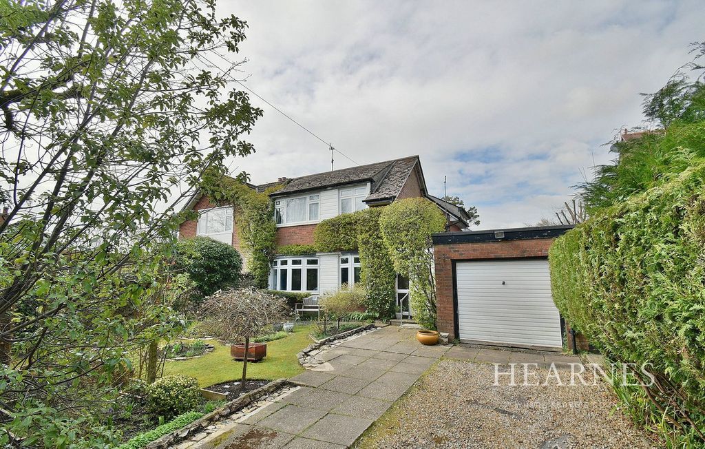 Property photo 1 of 20