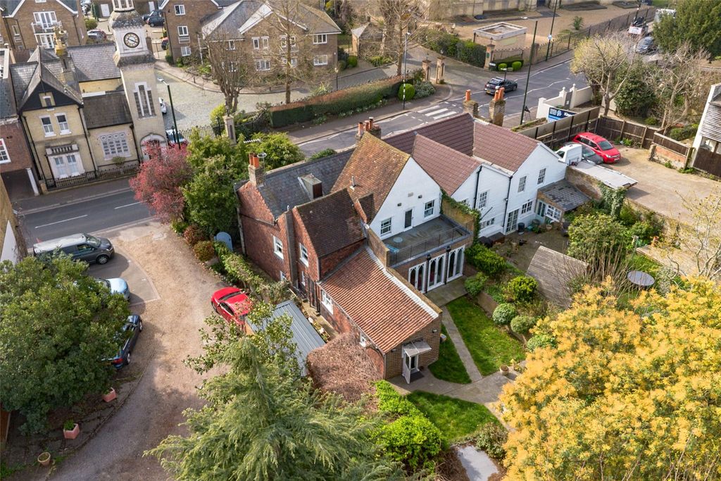 Additional image 20 of 5 bed semi-detached house for saleThames Street, Hampton TW12
