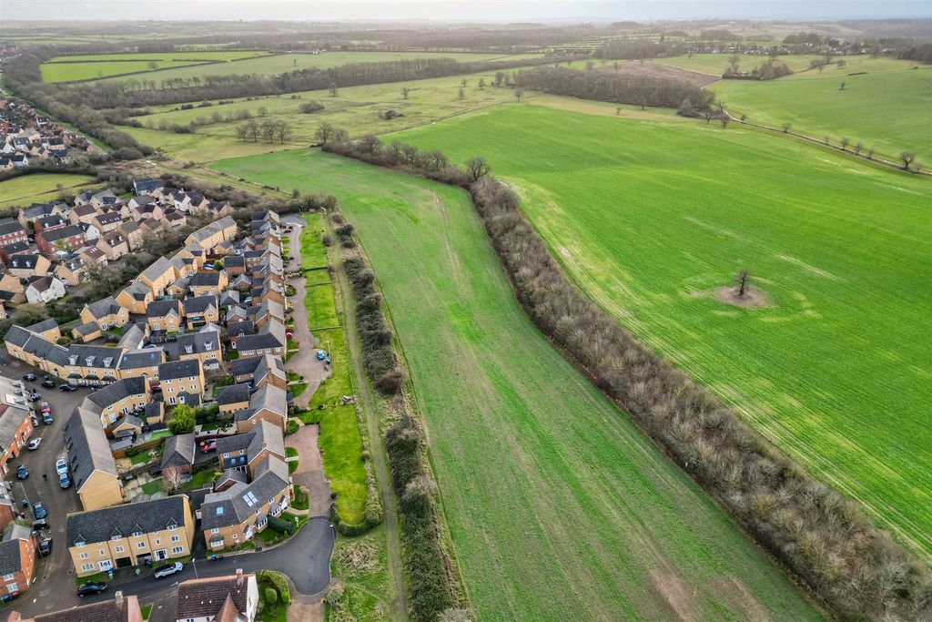 Property photo 2 of 31 Dji_0835 (1) Copy.Jpg