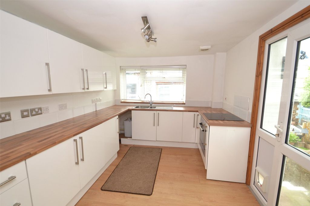 Property photo 2 of 6 Picture No. 01