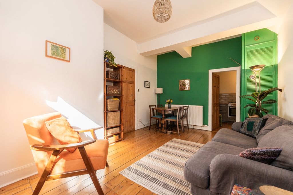 Property photo 3 of 13 Property Image 5