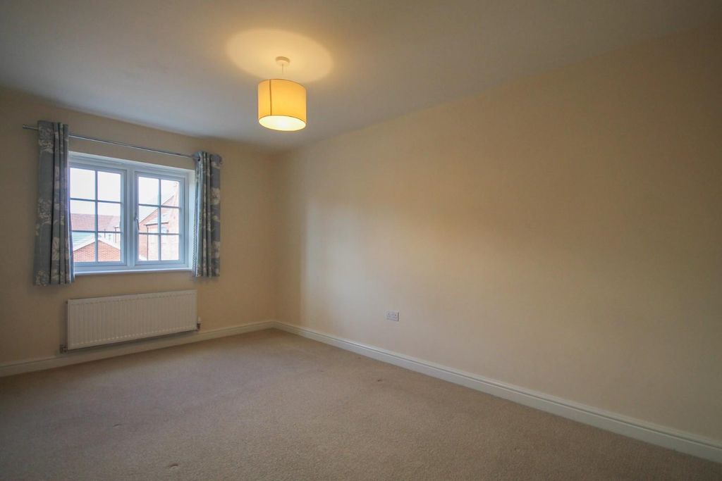 Property photo 3 of 17 Img_9002.Jpg