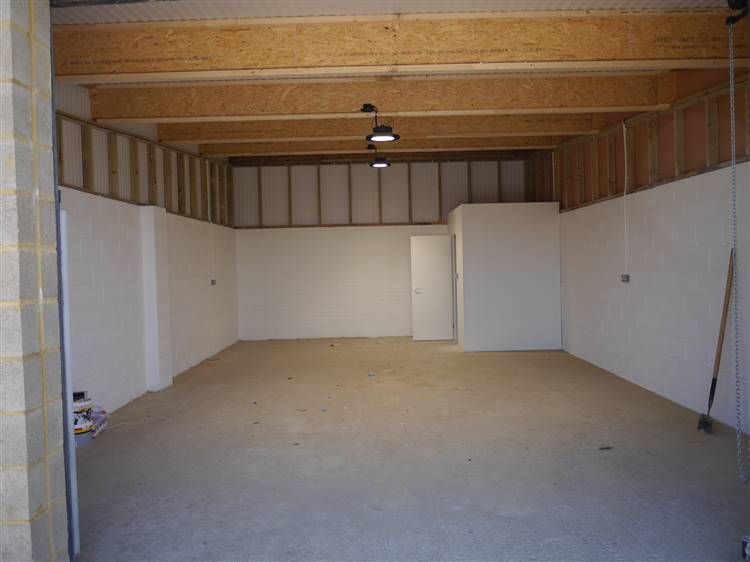 Property photo 2 of 3