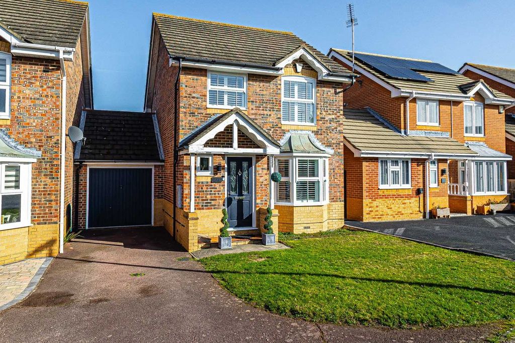 Property photo 1 of 30