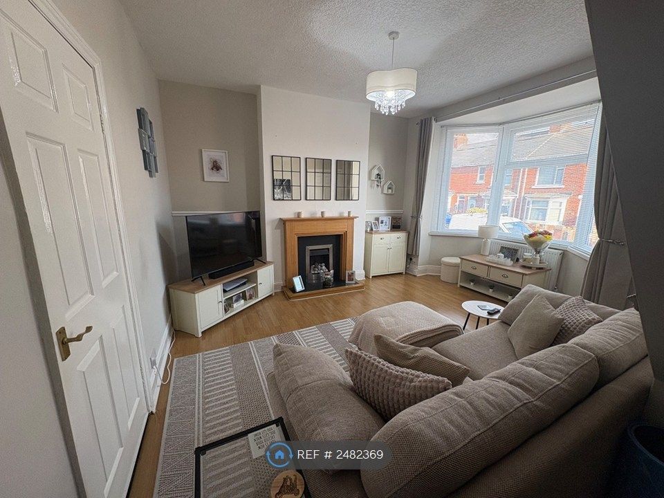 Property photo 2 of 9