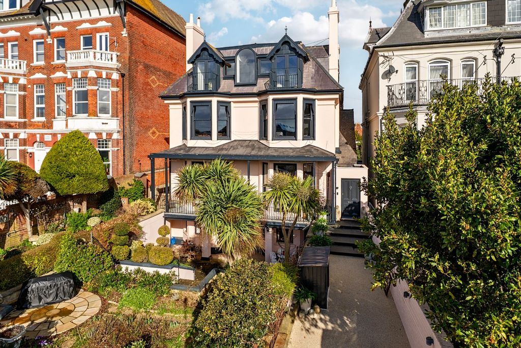 Property photo 1 of 15 Picture No. 56