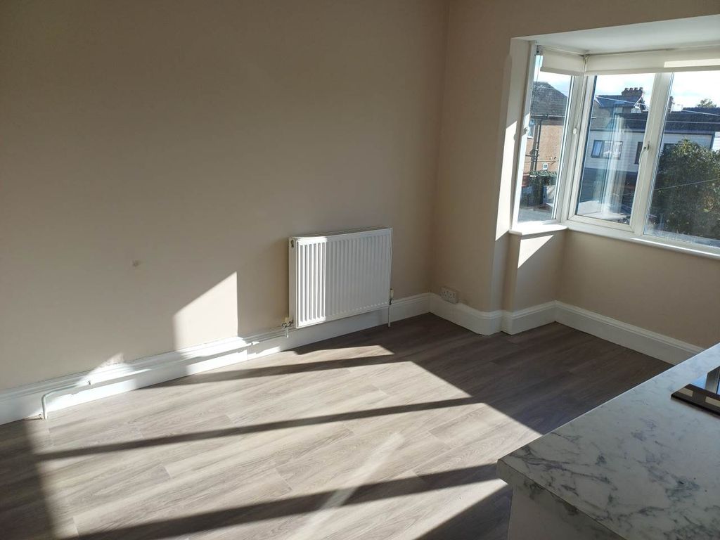 Property photo 3 of 4 20241023_130523