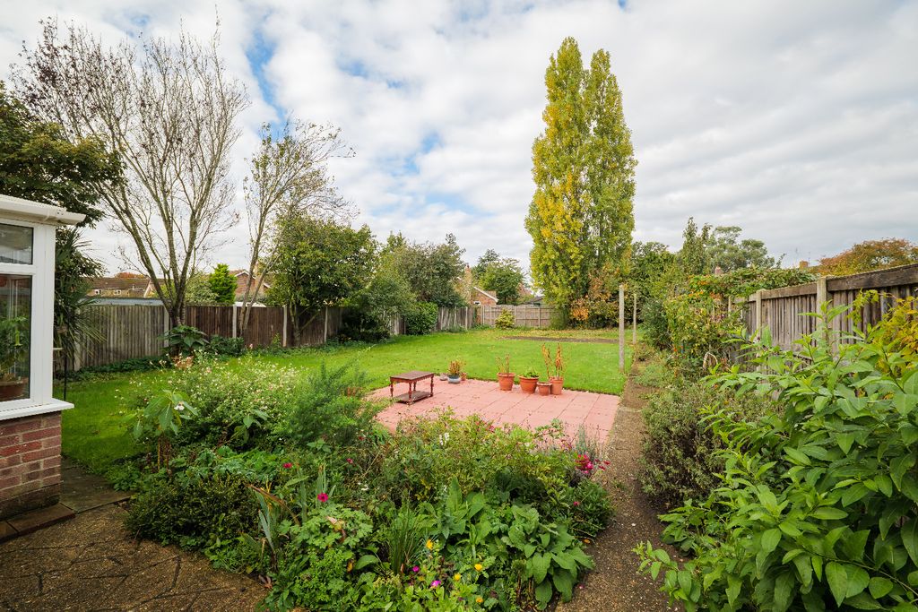 Property photo 3 of 24 6099044