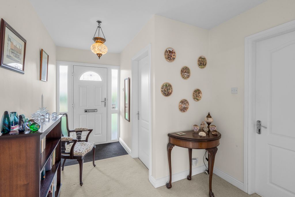 Property photo 2 of 15 Hall
