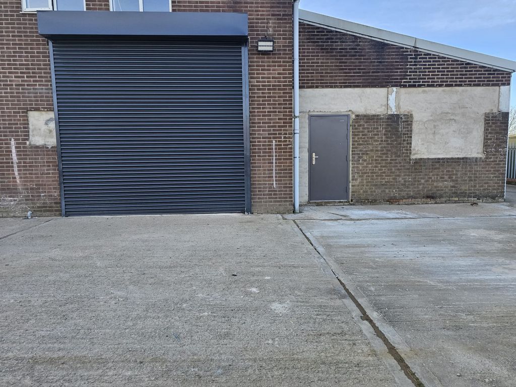 Property photo 2 of 3