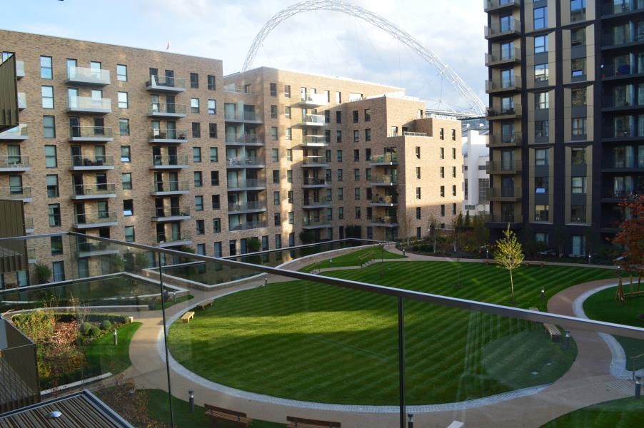 Property photo 3 of 12