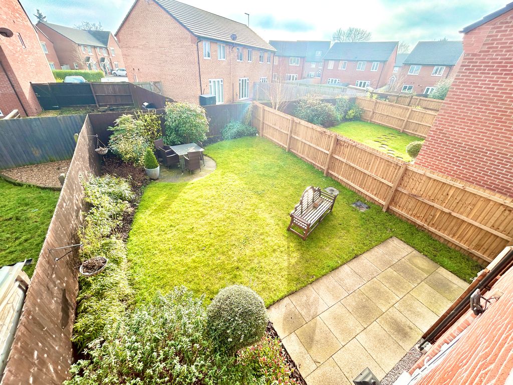 Property photo 2 of 24