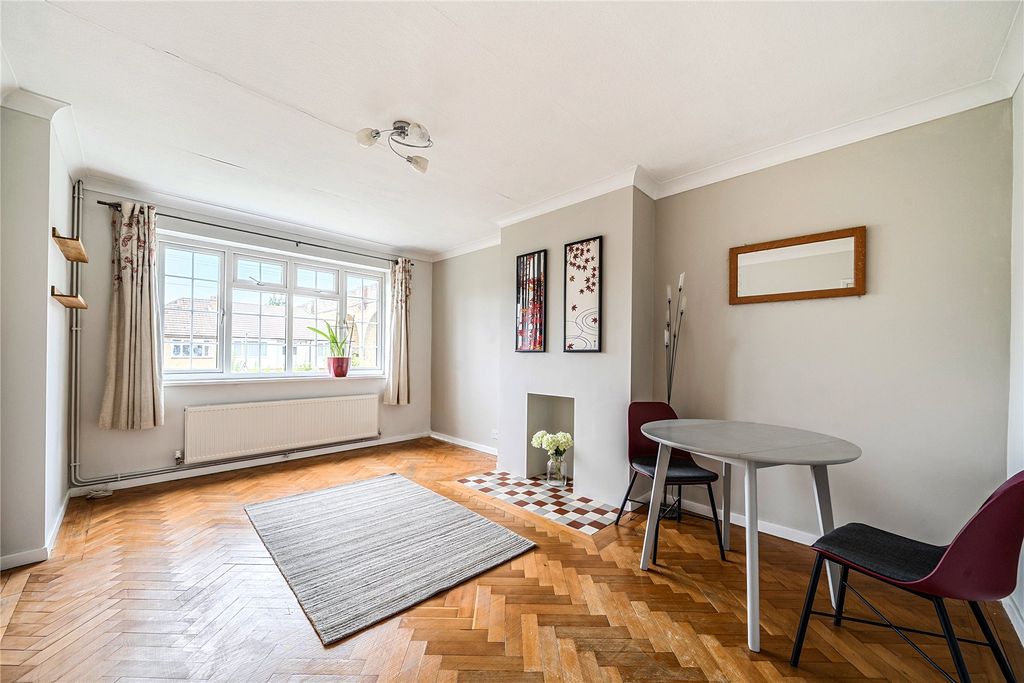 Property photo 2 of 11 Picture No. 23