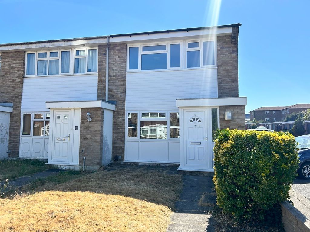 Property photo 1 of 12