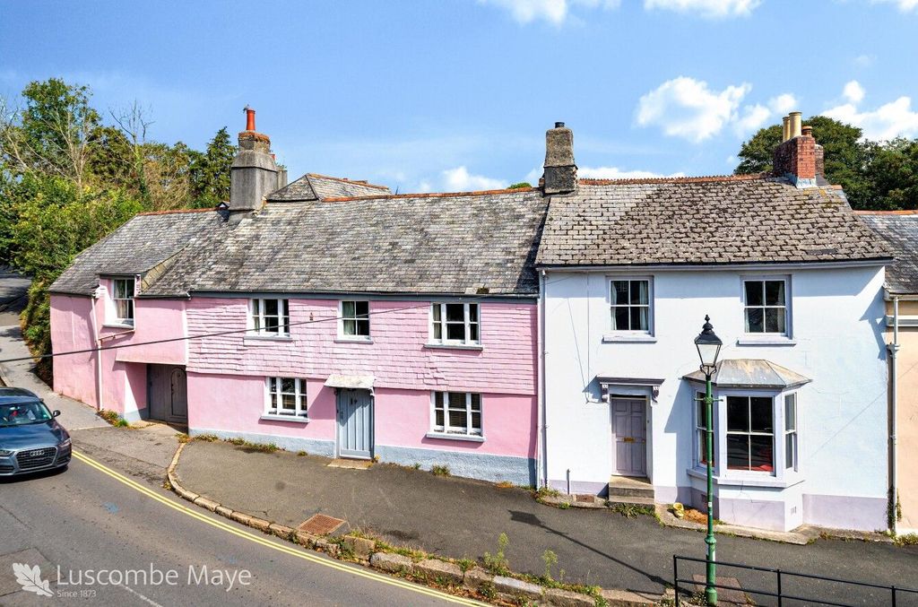 Property photo 1 of 21