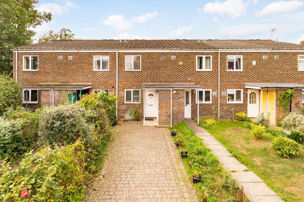 Property photo 1 of 7