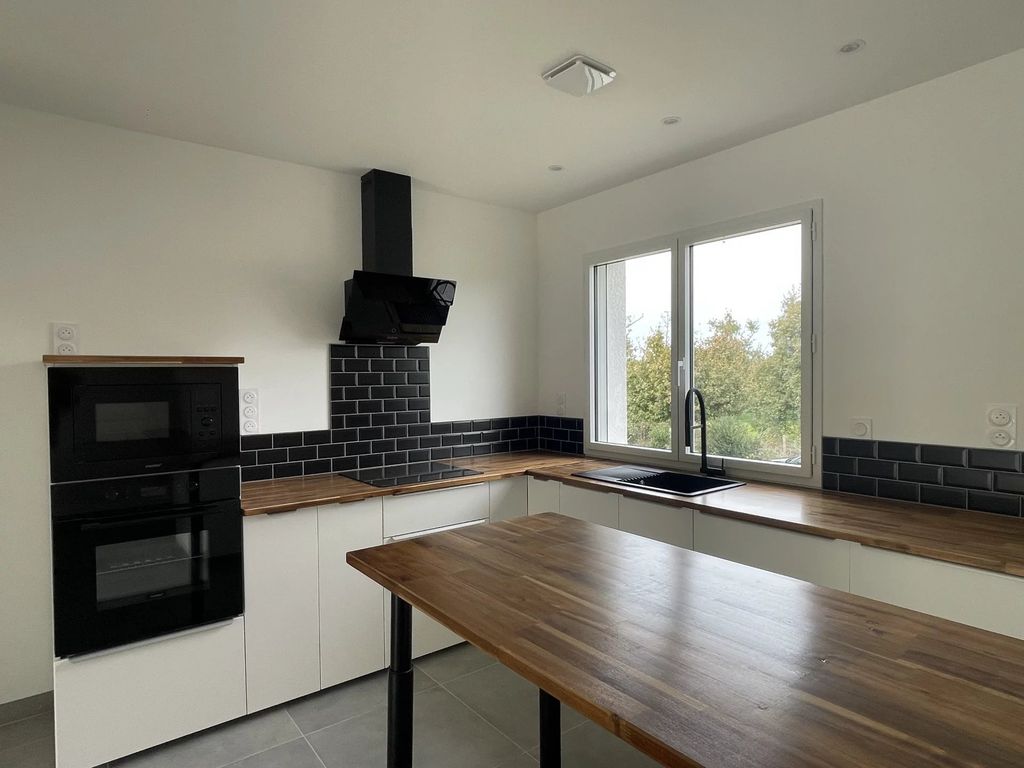 Property photo 2 of 13 4B32B51018c5c18E2F01Ea986d544c93_2Fa0c80E4E_1920-Big