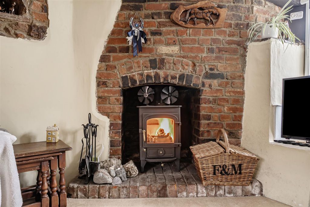 Property photo 3 of 23 Fire Place